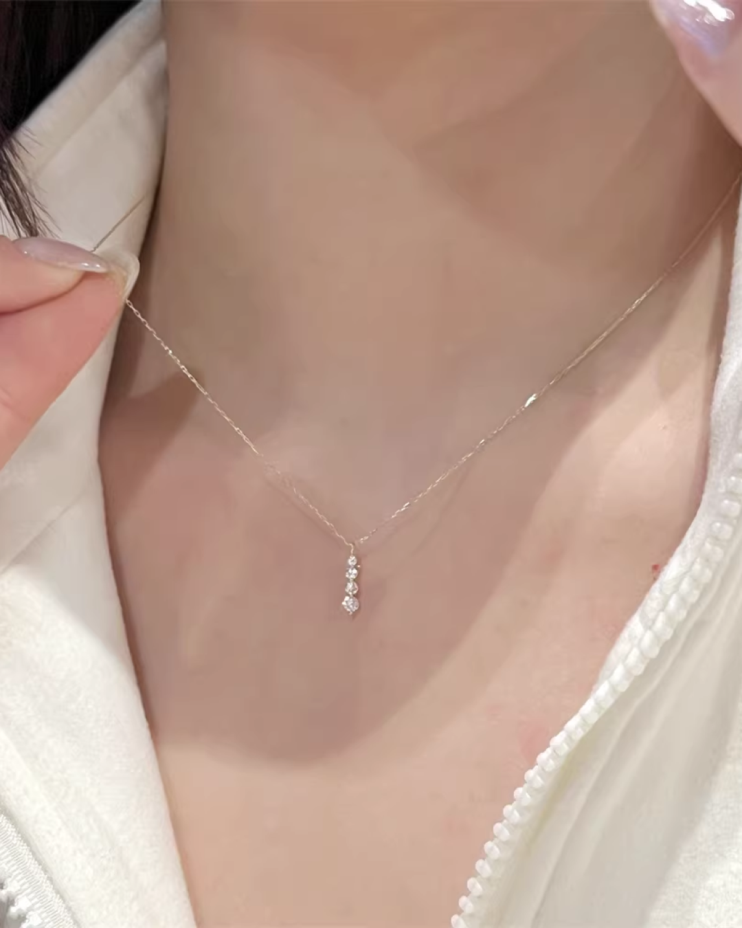 Four Mini Chaem Necklace AC0017