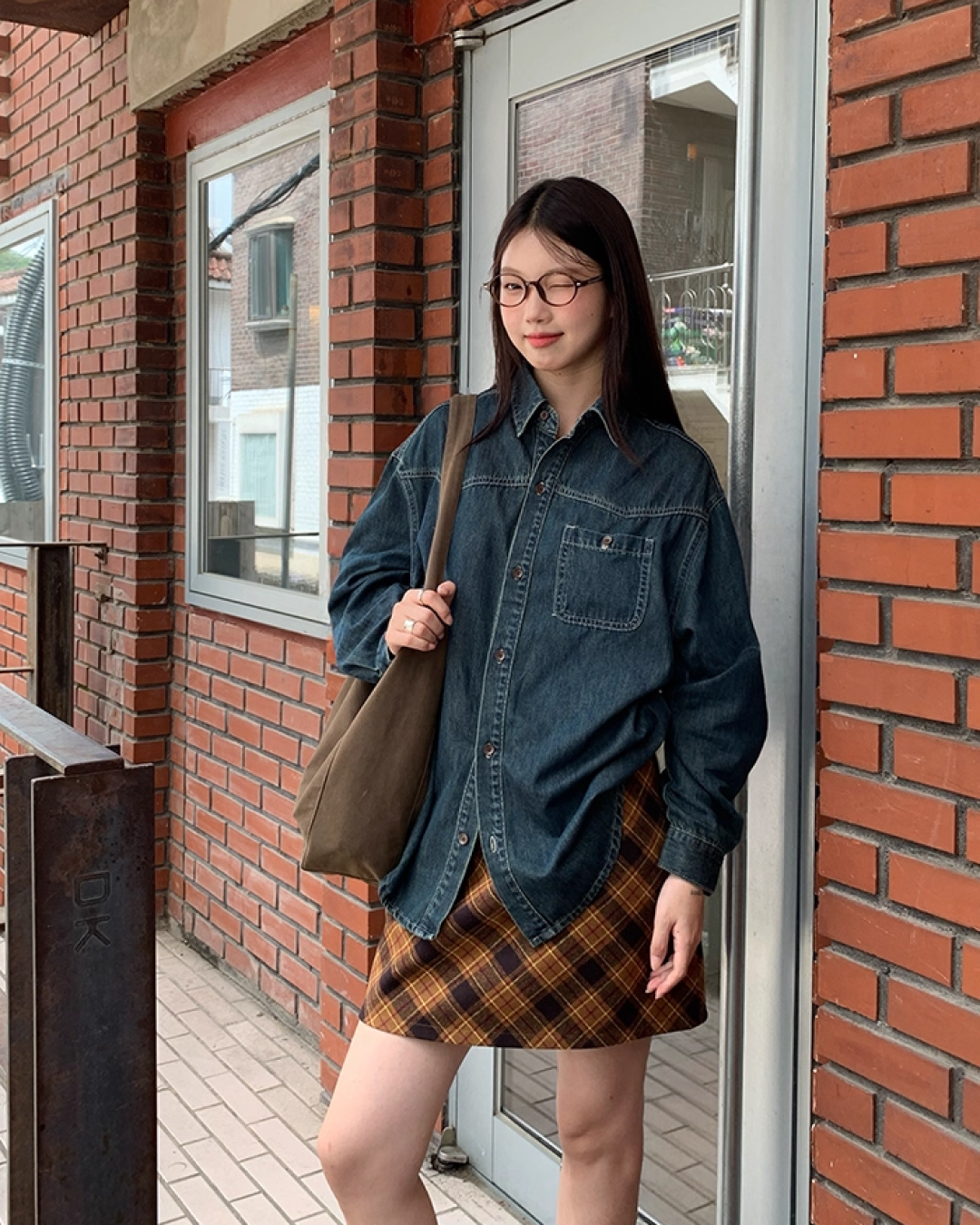 Back Embroidery Denim Shirts B0005