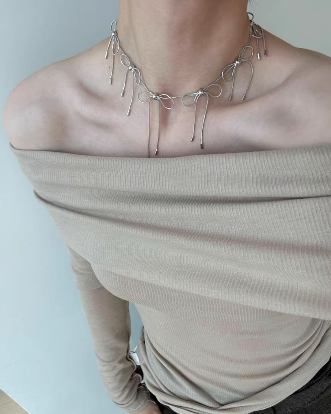 Mulch Ribbon Silver Necklace AC0002