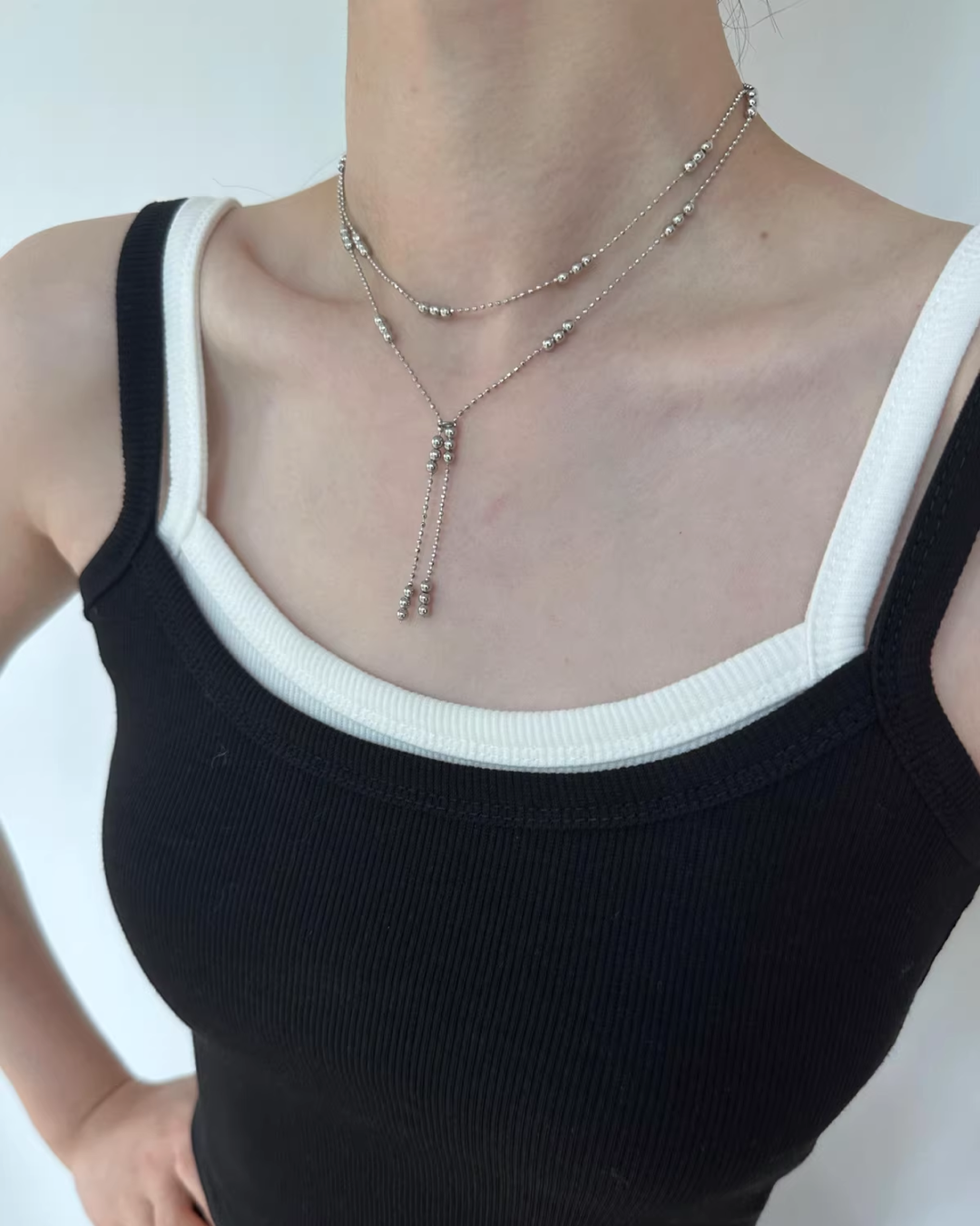 Silver Ball Design Necklace AC0009