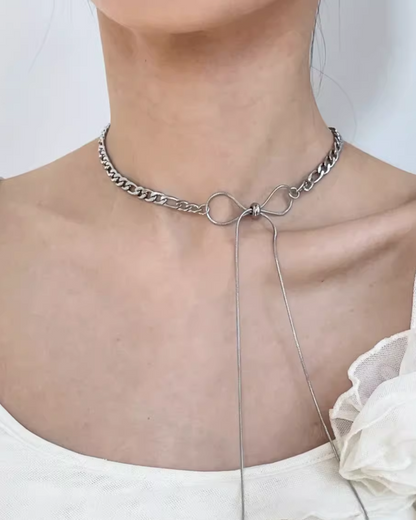 Silver Ribbon Design Necklace AC0012