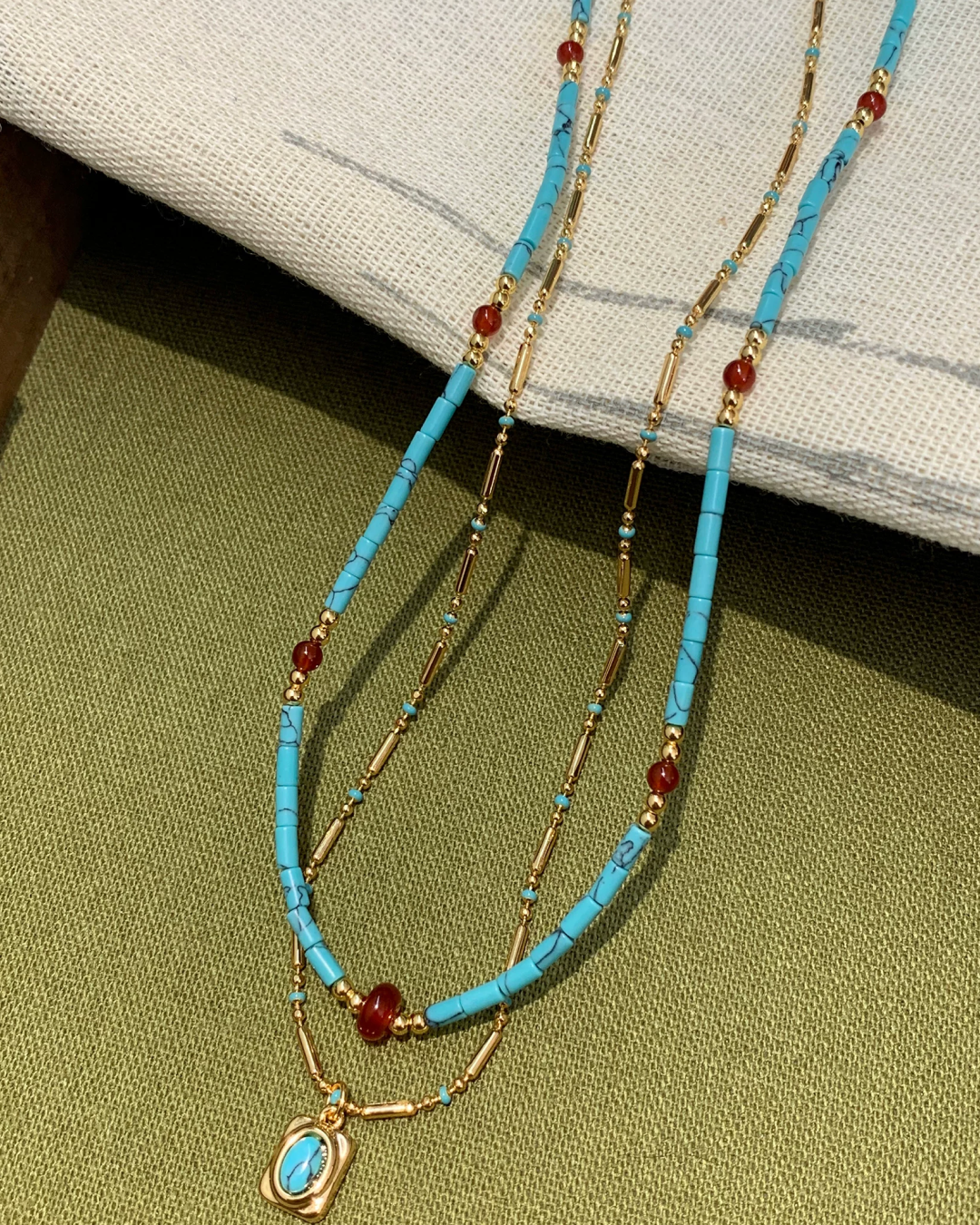 Gold Chain &Skyblue Stone Necklace AC0043
