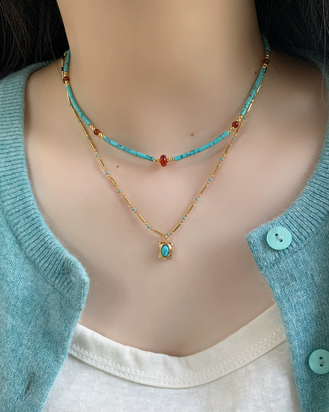 Gold Chain &Skyblue Stone Necklace AC0043