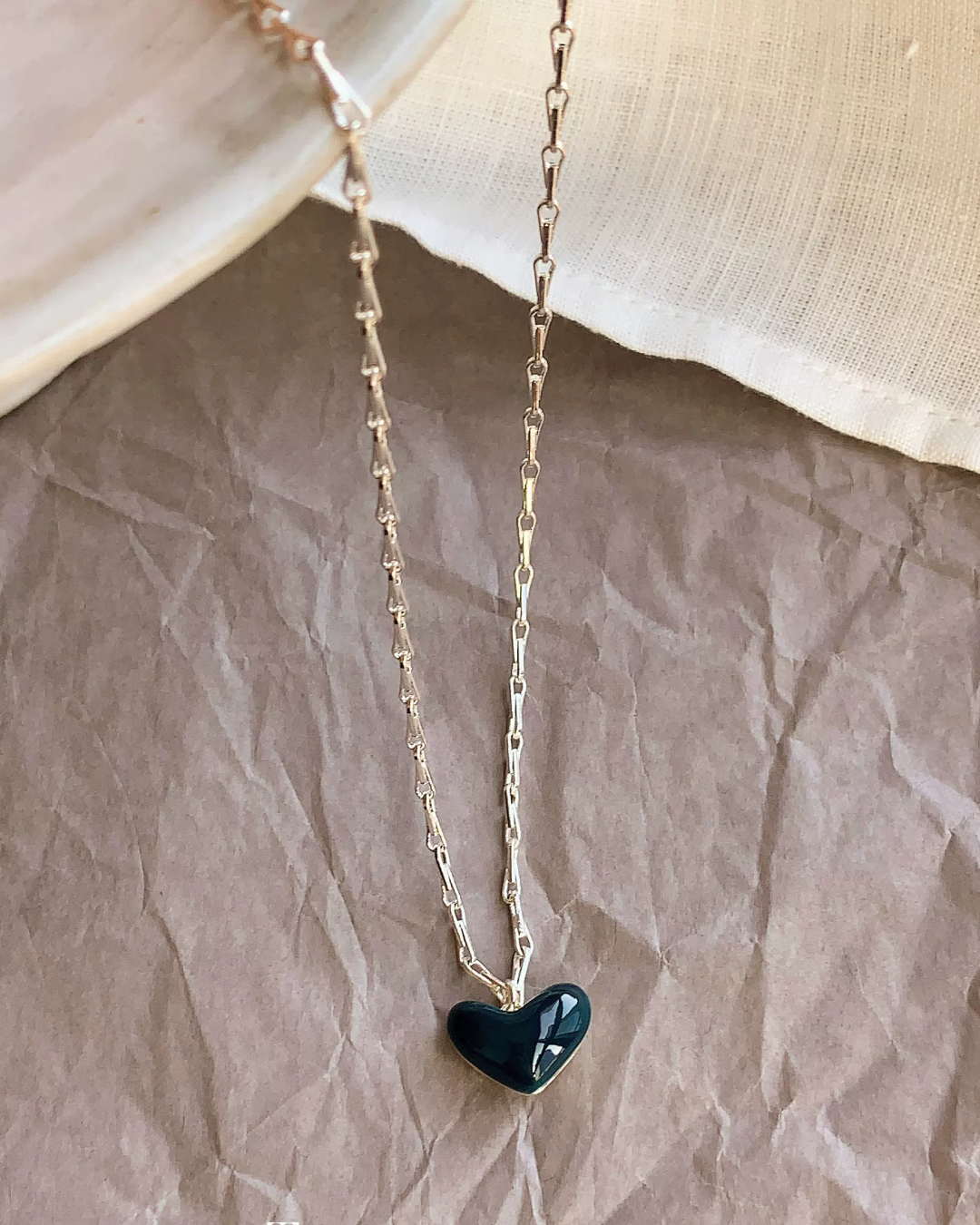 Deep Blue Heart Necklace AC0053