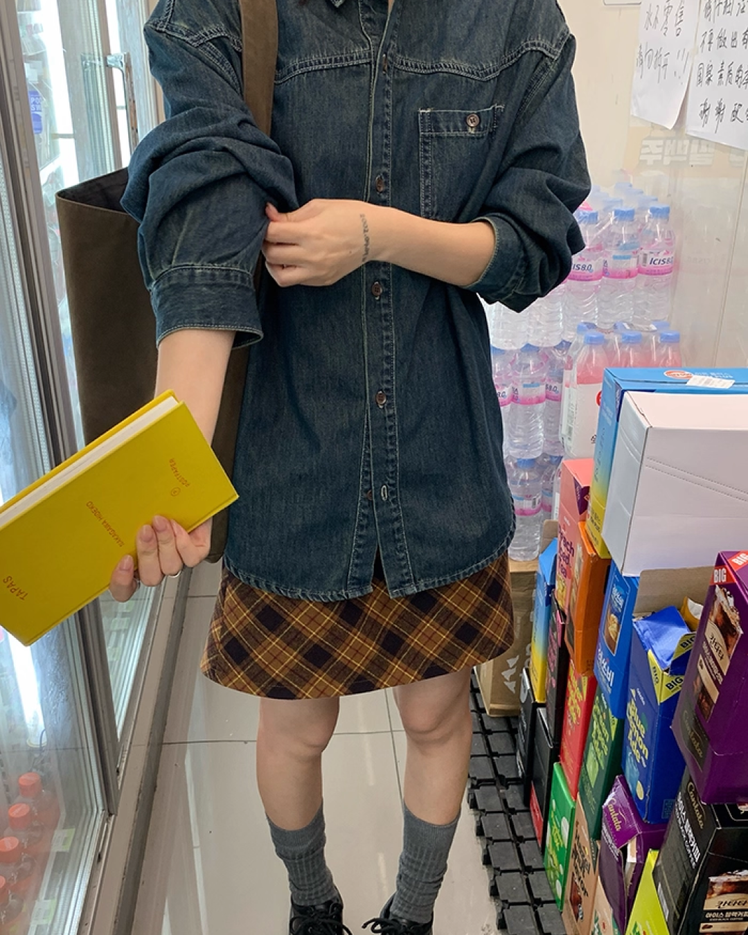 Back Embroidery Denim Shirts　B0005