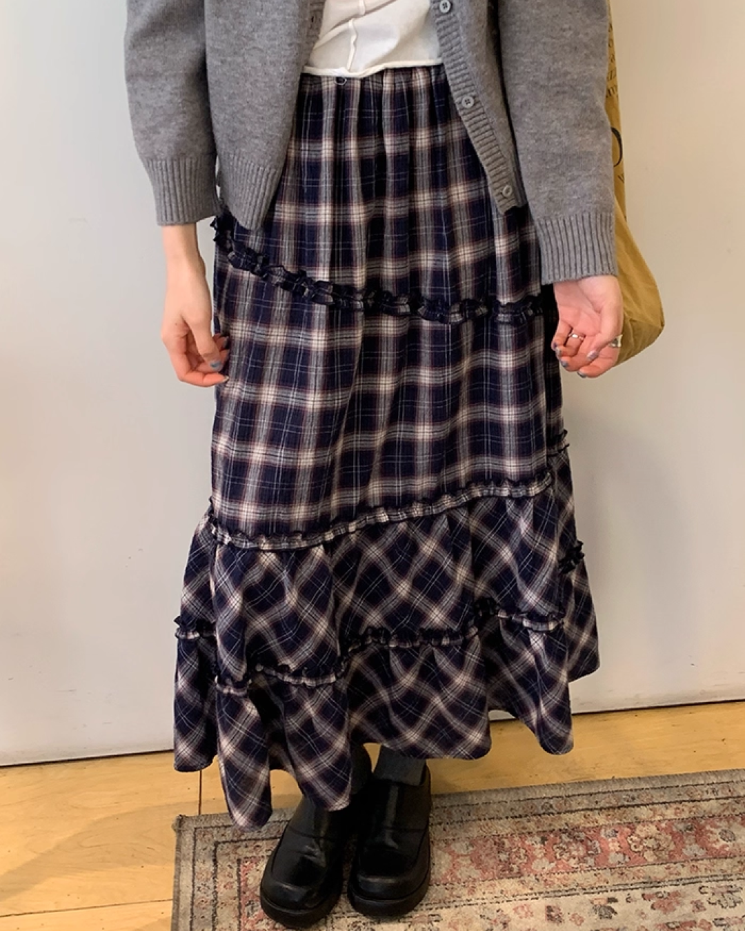 Lace Fabric Check Skirt B0011