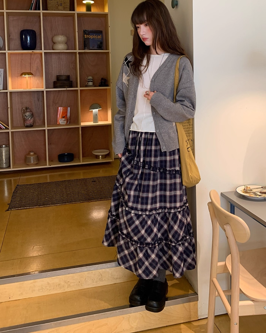 Lace Fabric Check Skirt B0011