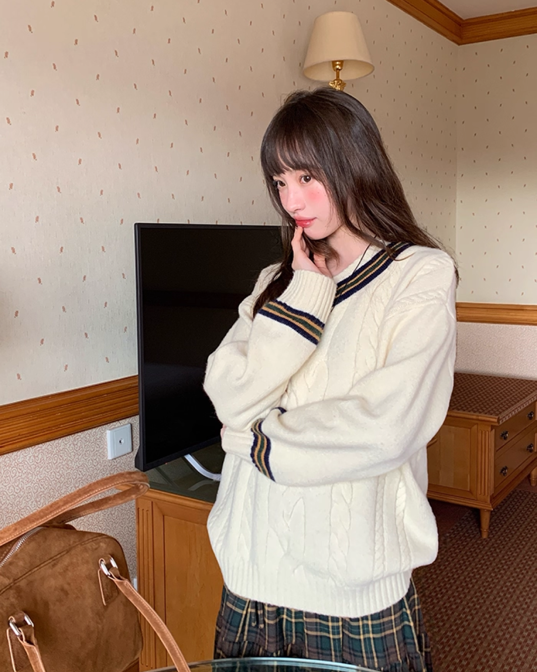 Cable Knit Sweater B0022