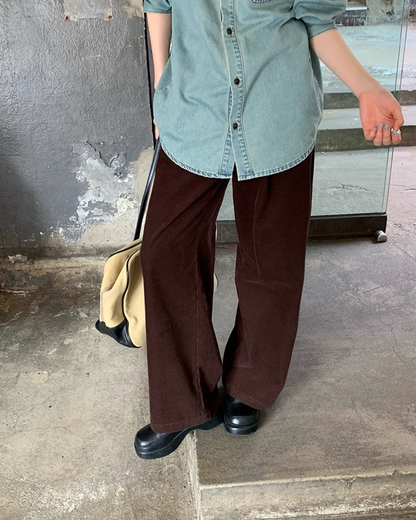 Classic Corduroy Tuck Pants BU0030
