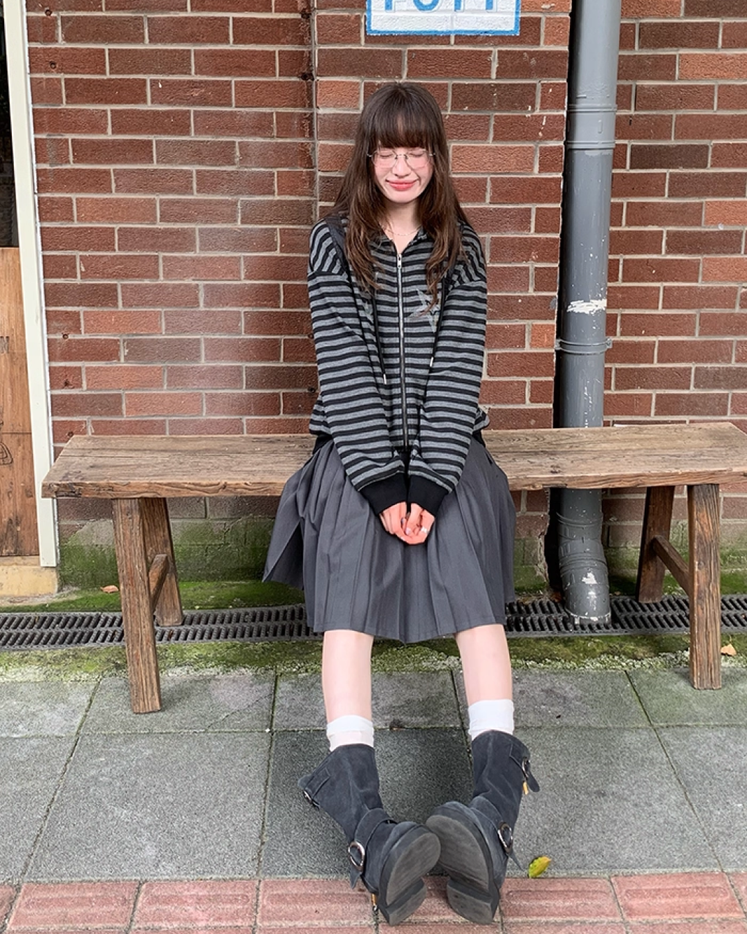 Pleats Middle Skirt BU0009