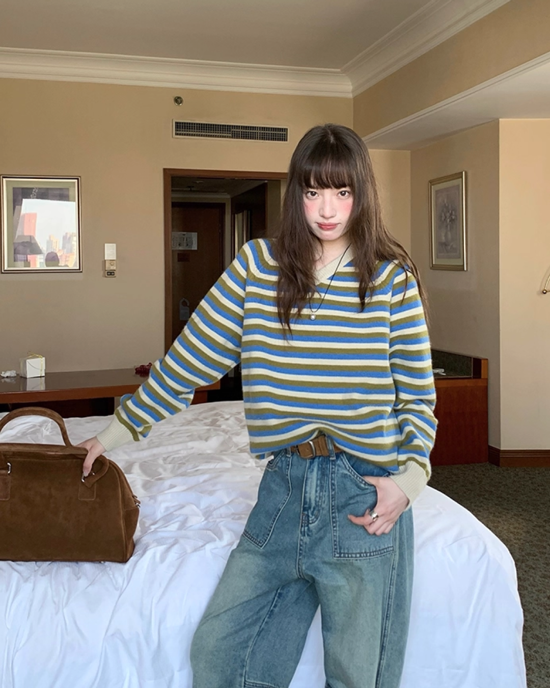 V-neck Border Knit BU0039