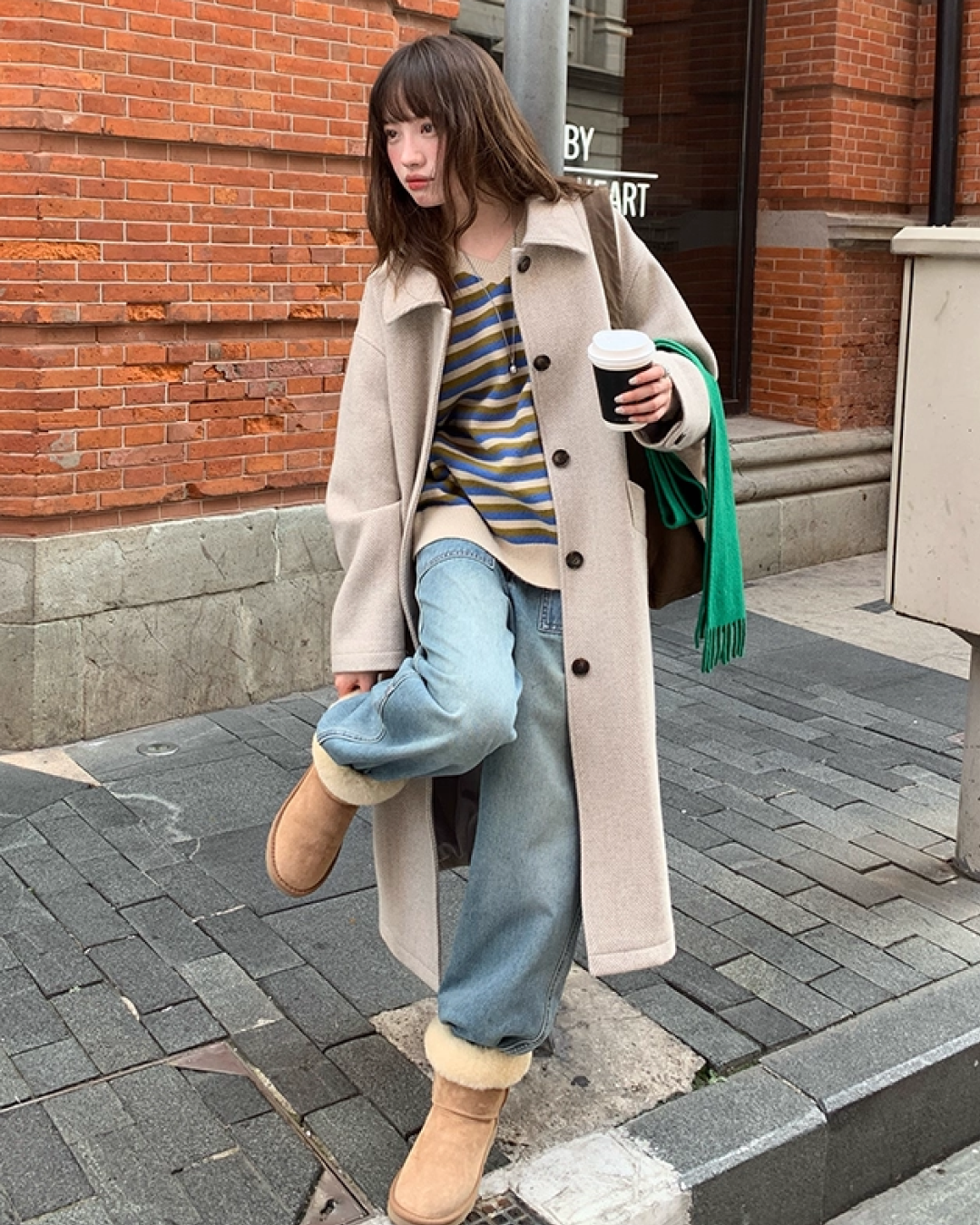 V-neck Border Knit BU0039