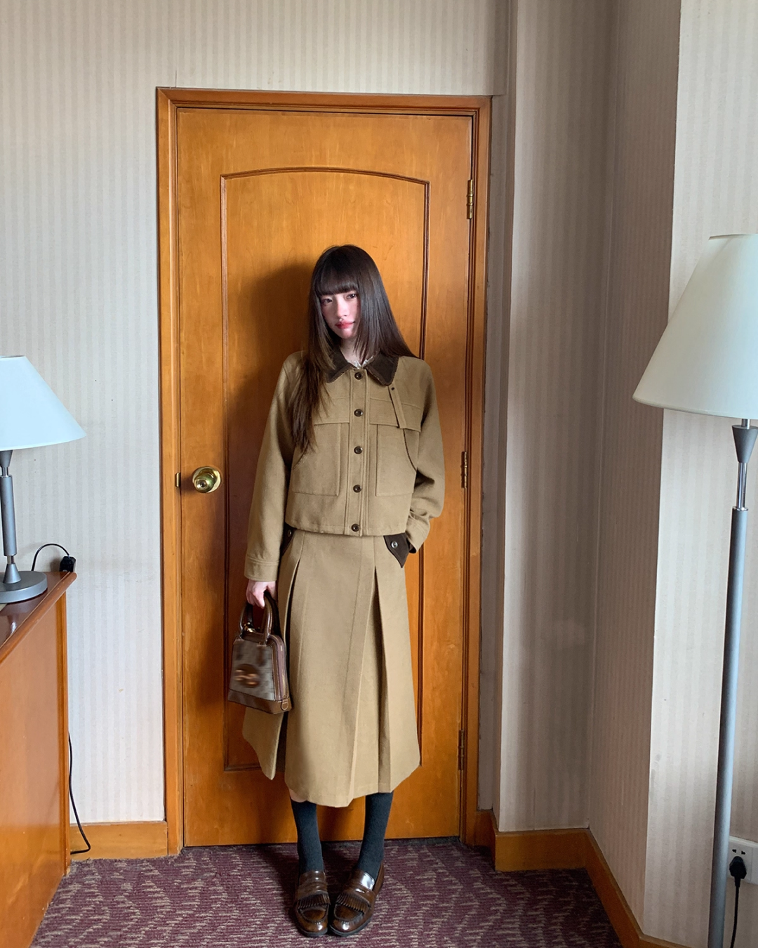 Brown Collar Switching Matching cloth BU0046