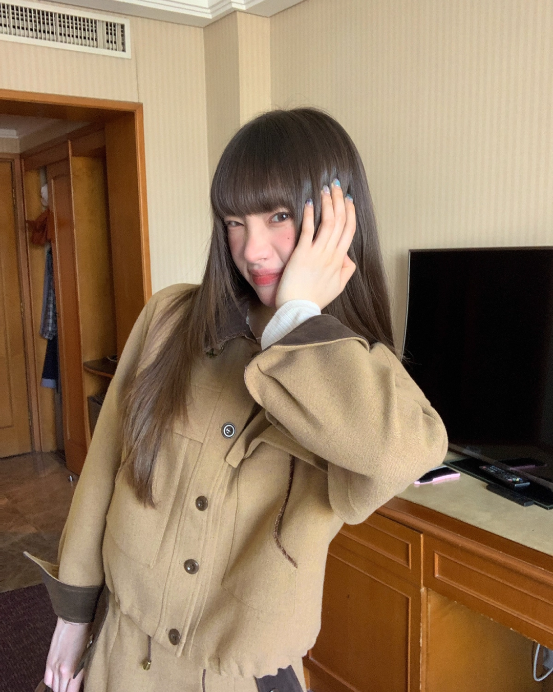 Brown Collar Switching Matching cloth BU0046