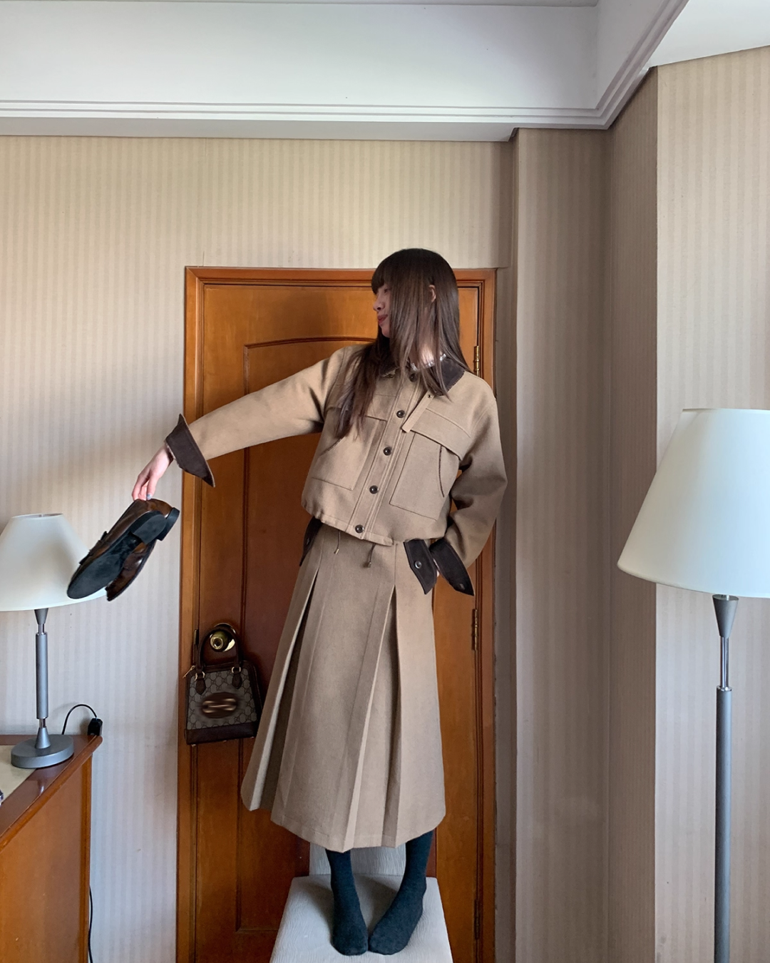 Brown Collar Switching Matching cloth BU0046