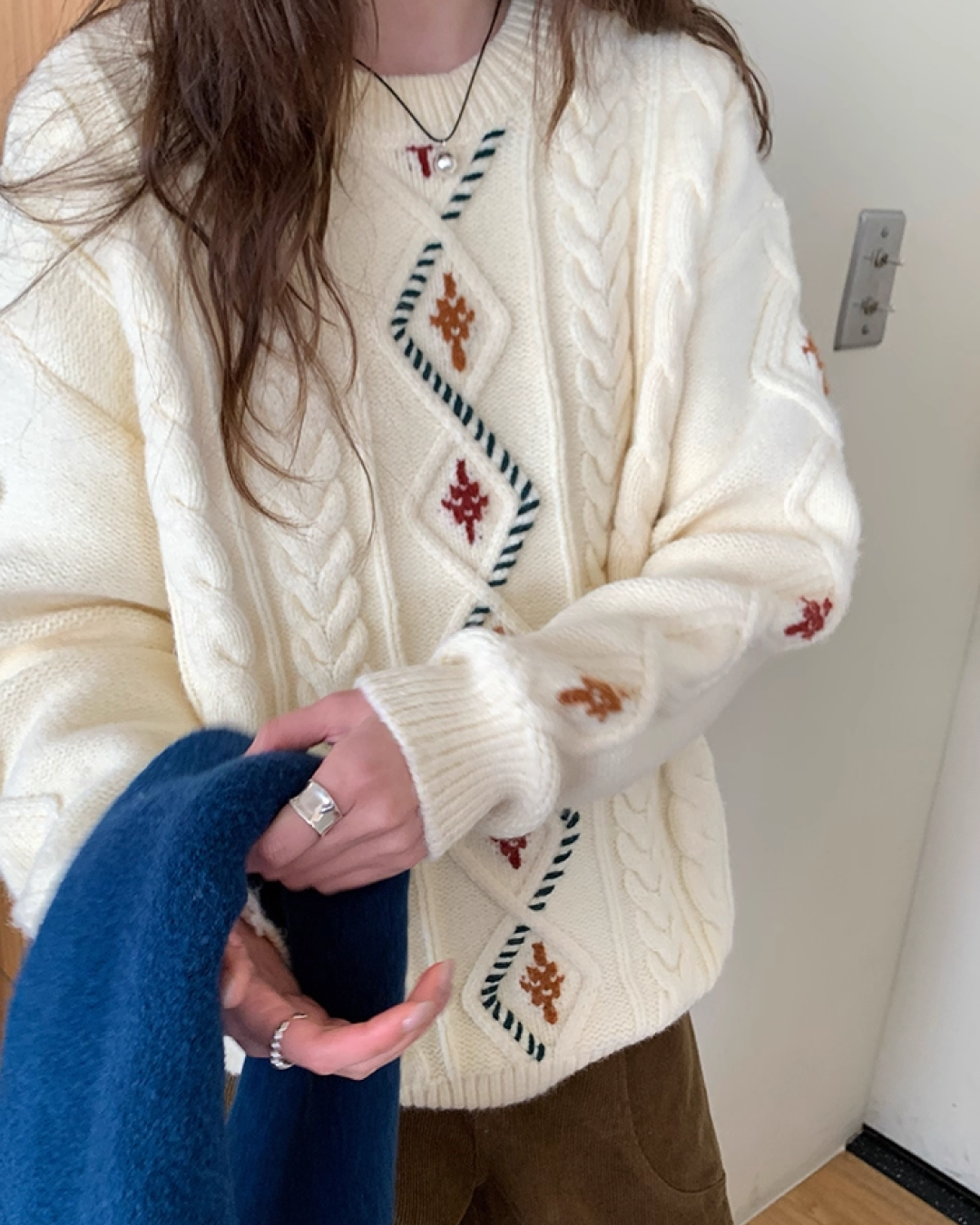 Color Block Cable Knit BU0052