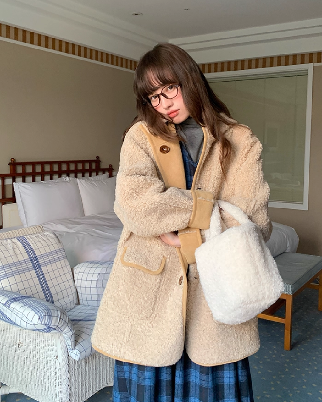 Reversible Boa Jacket BU0056