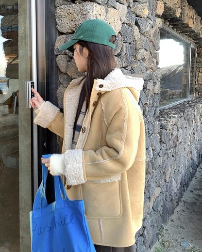 Reversible Boa Jacket BU0056