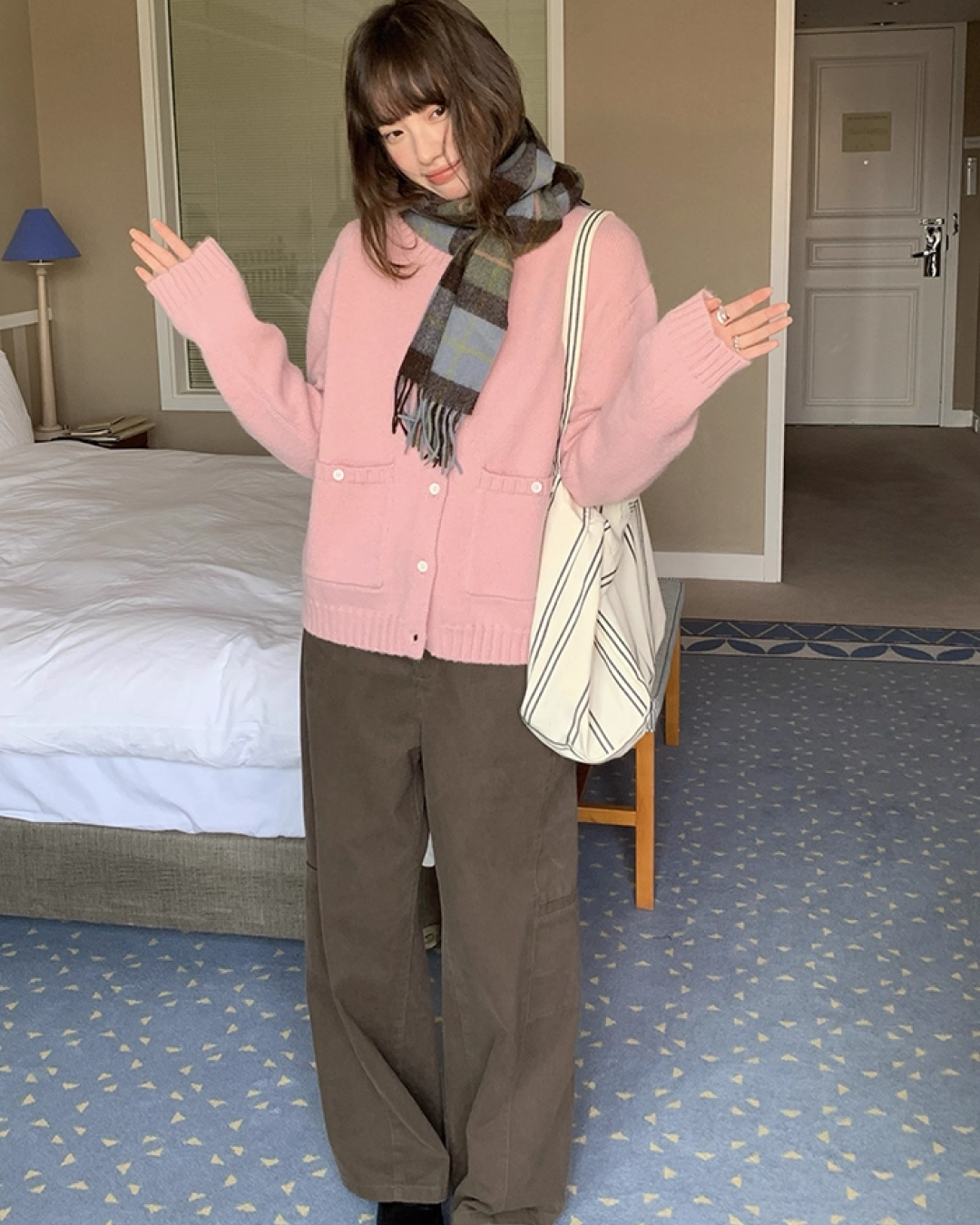 Short  Pocker Knit Cardigan BU0057