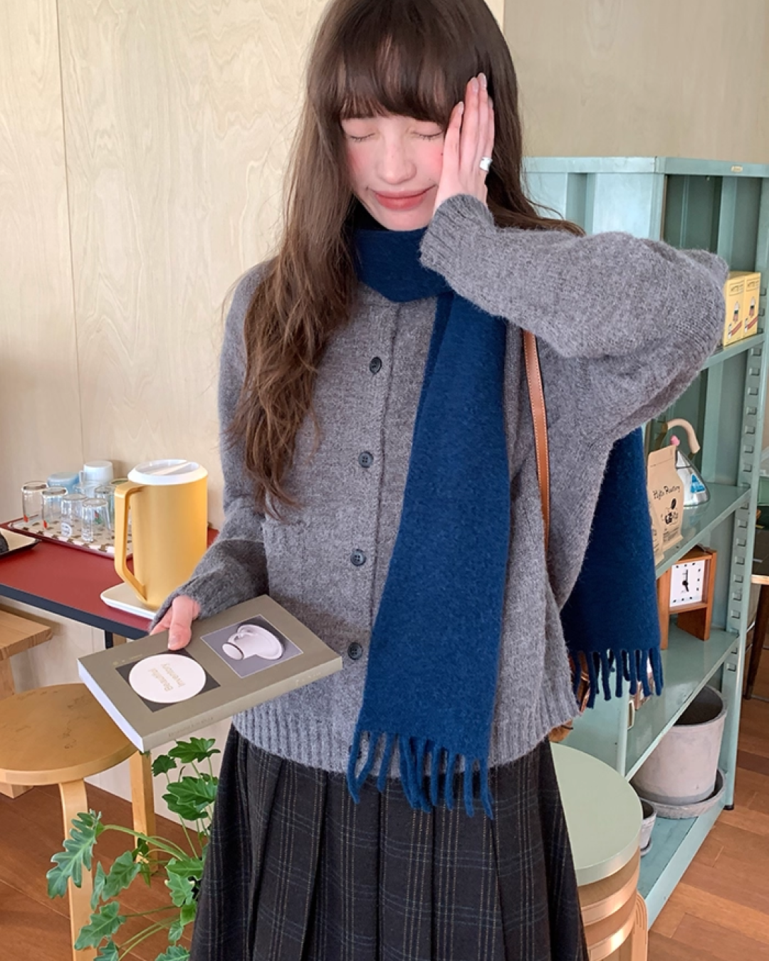 Short  Pocker Knit Cardigan BU0057