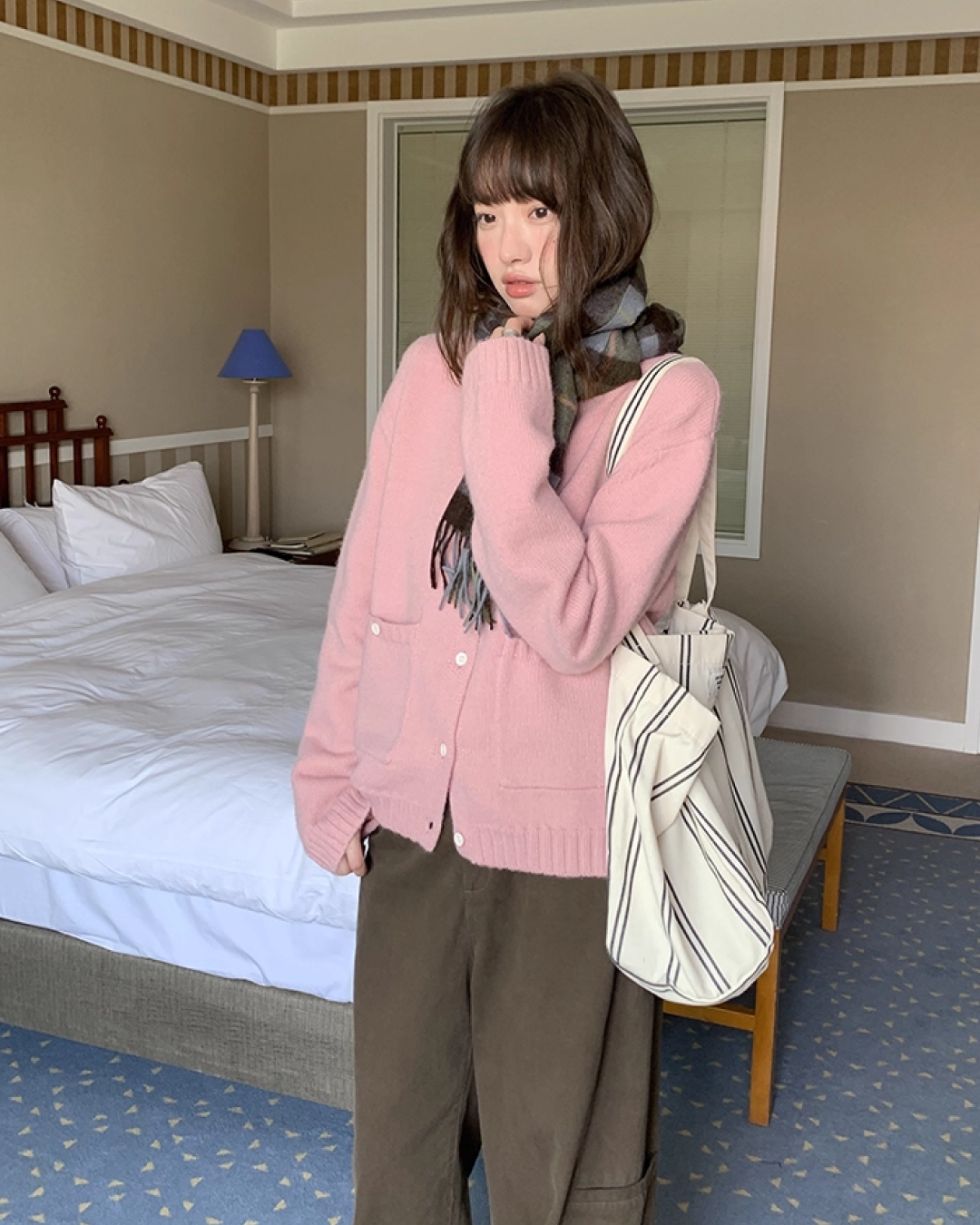 Short  Pocker Knit Cardigan BU0057