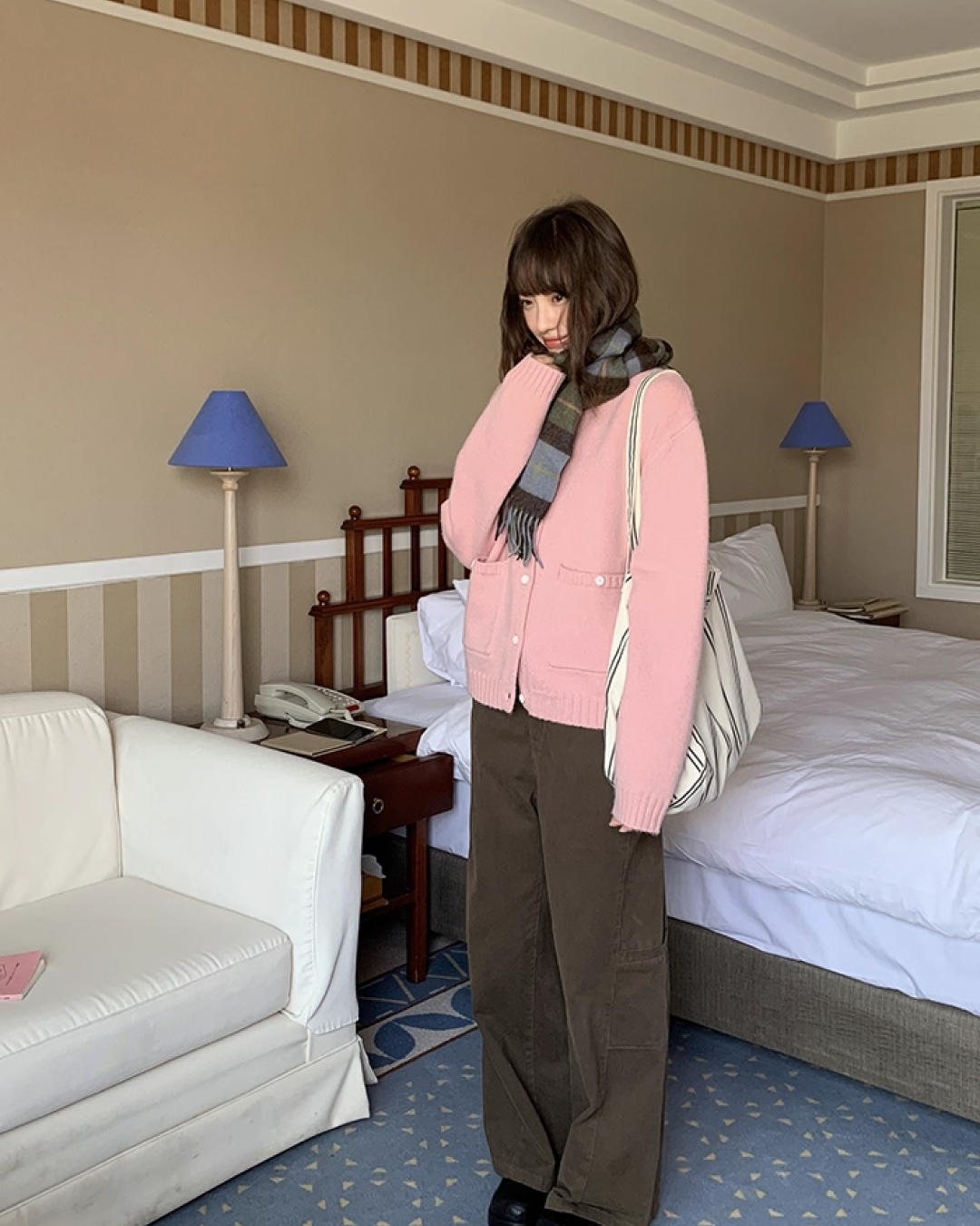 Short  Pocker Knit Cardigan BU0057