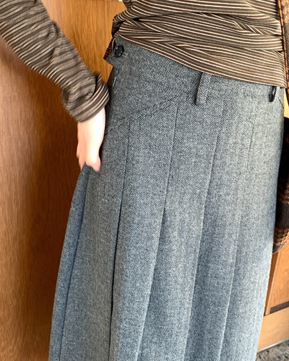 Middle Pleated Skirt BU0063