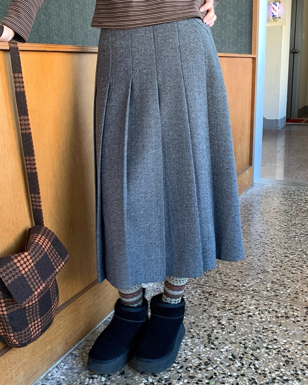 Middle Pleated Skirt BU0063