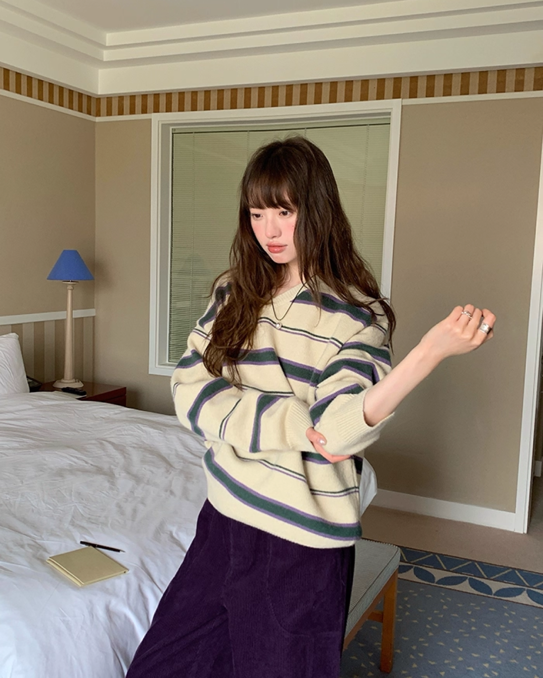 Stripe V-neck Knit BU0064