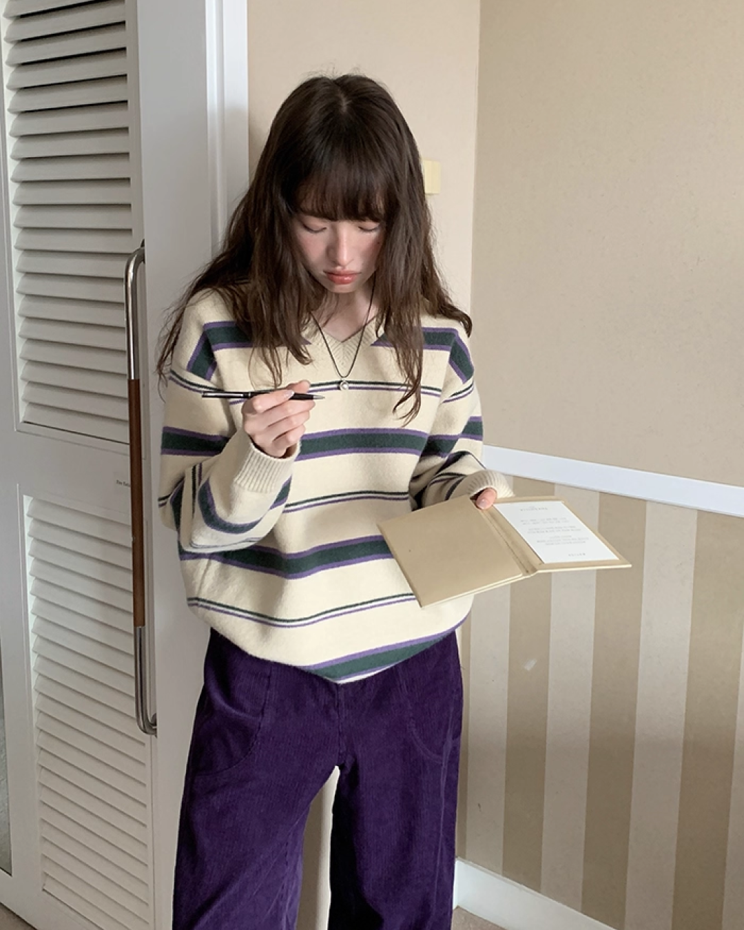 Stripe V-neck Knit BU0064