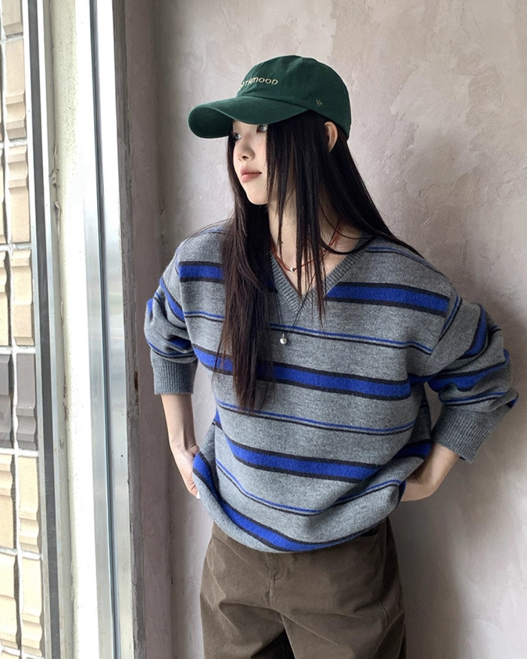 Stripe V-neck Knit BU0064