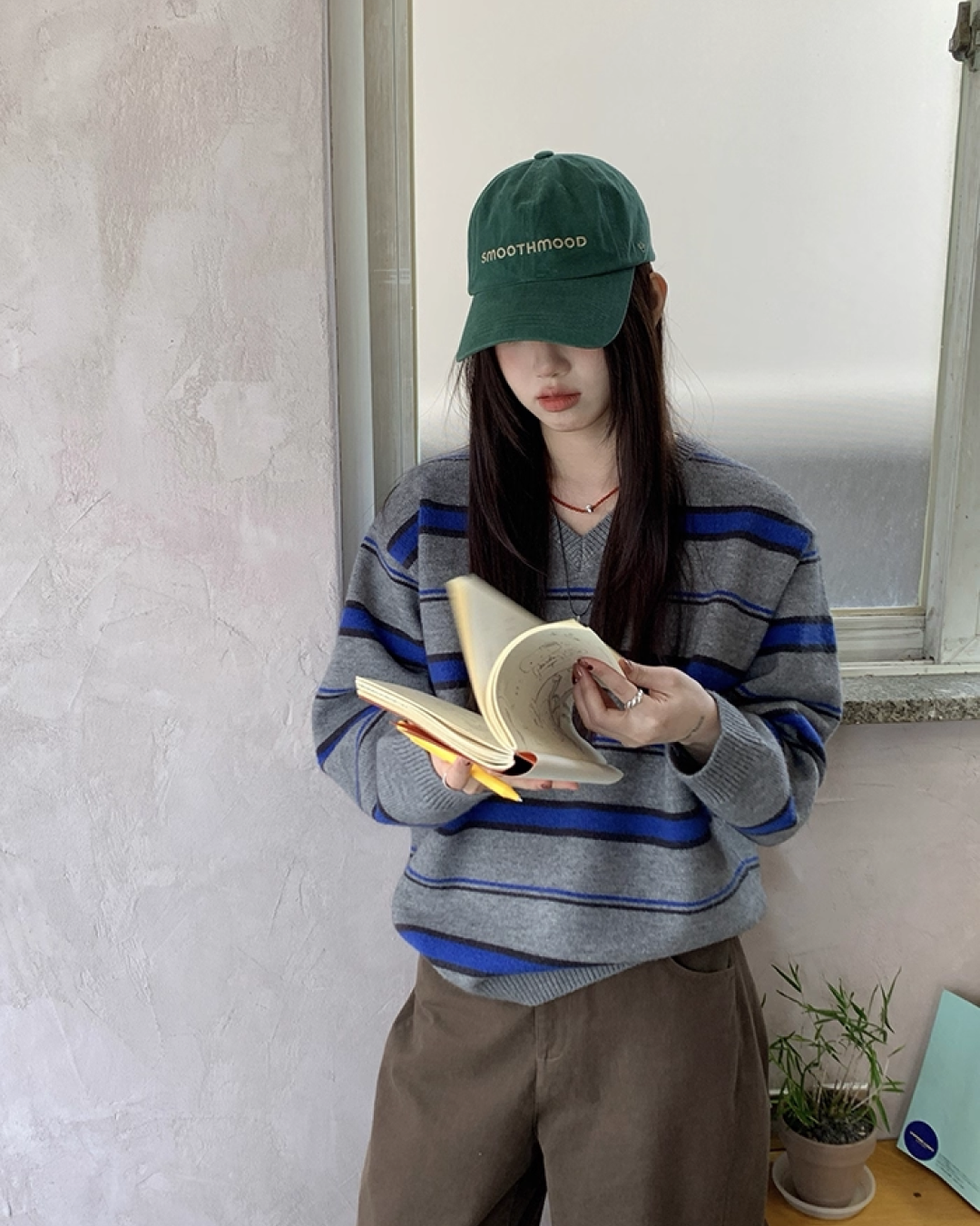 Stripe V-neck Knit BU0064