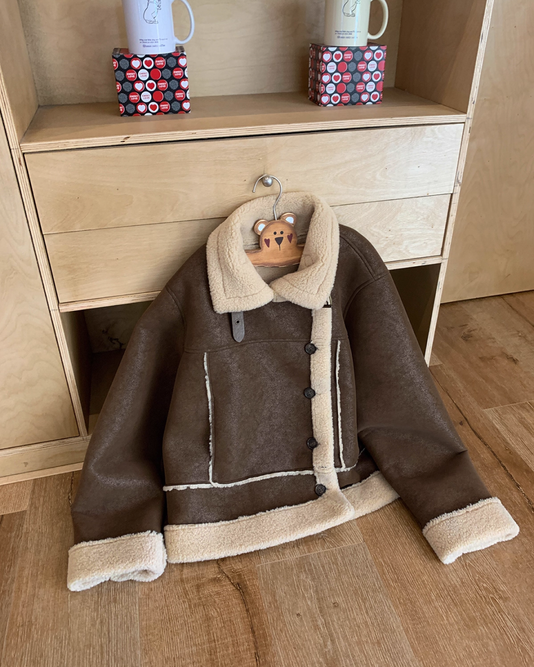 Short Botton Boa Jacket BU0065