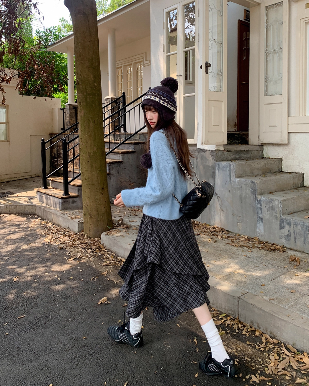 Sparkling Short Color Knit BU0069