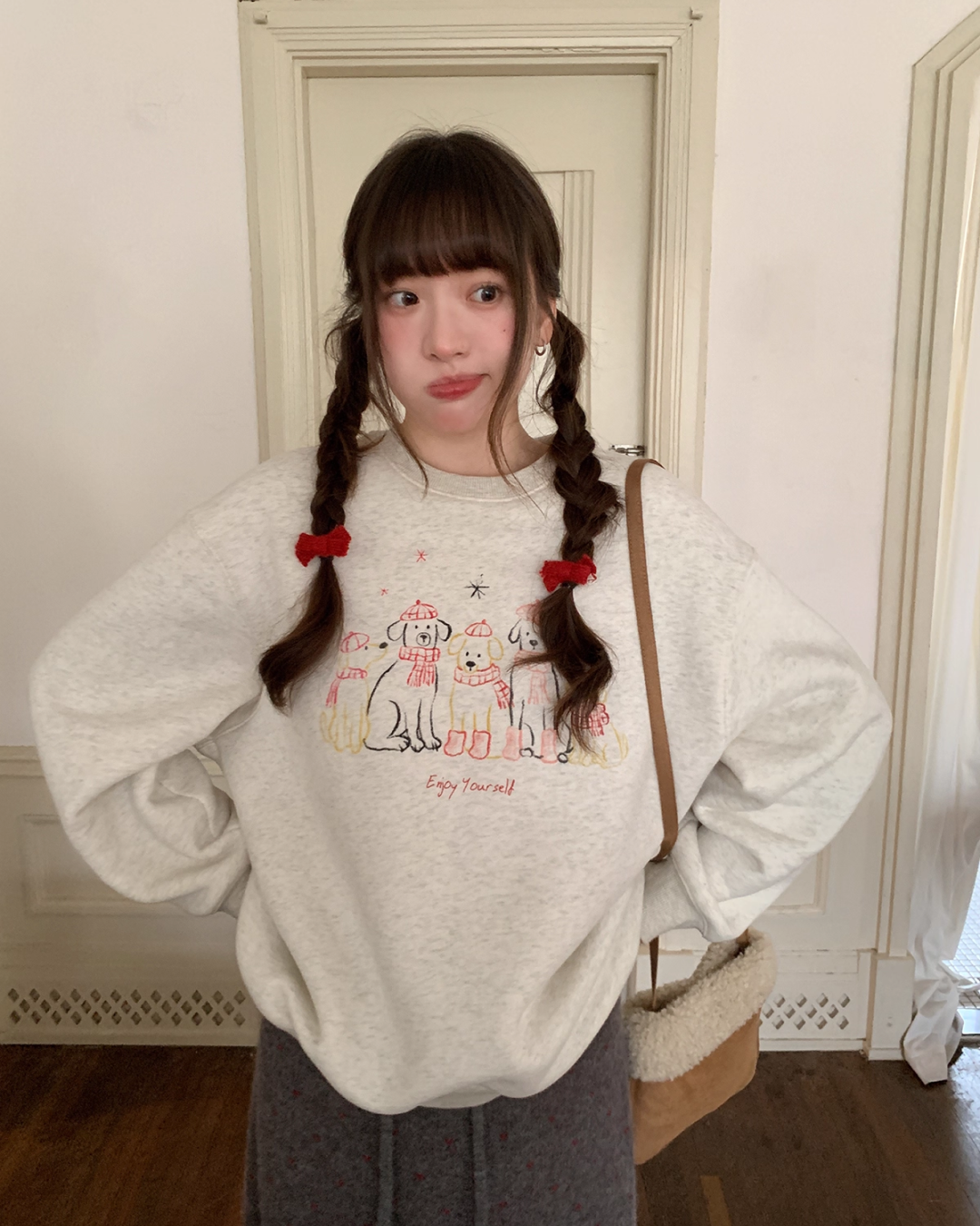 Dog Print Sweatshirt BU0083