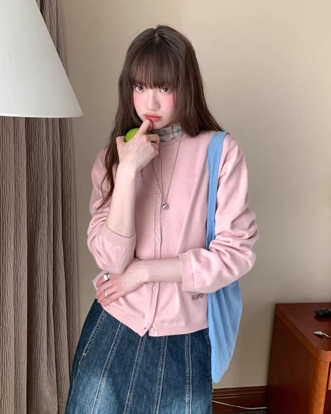 Color Accent Button Cardigan BU0116