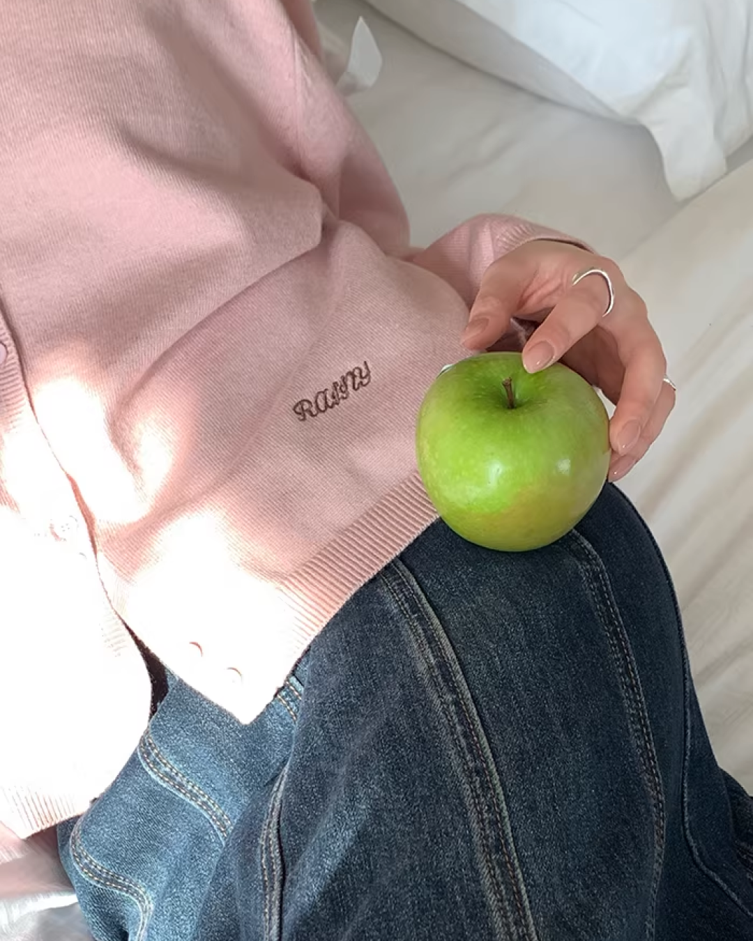 Color Accent Button Cardigan BU0116