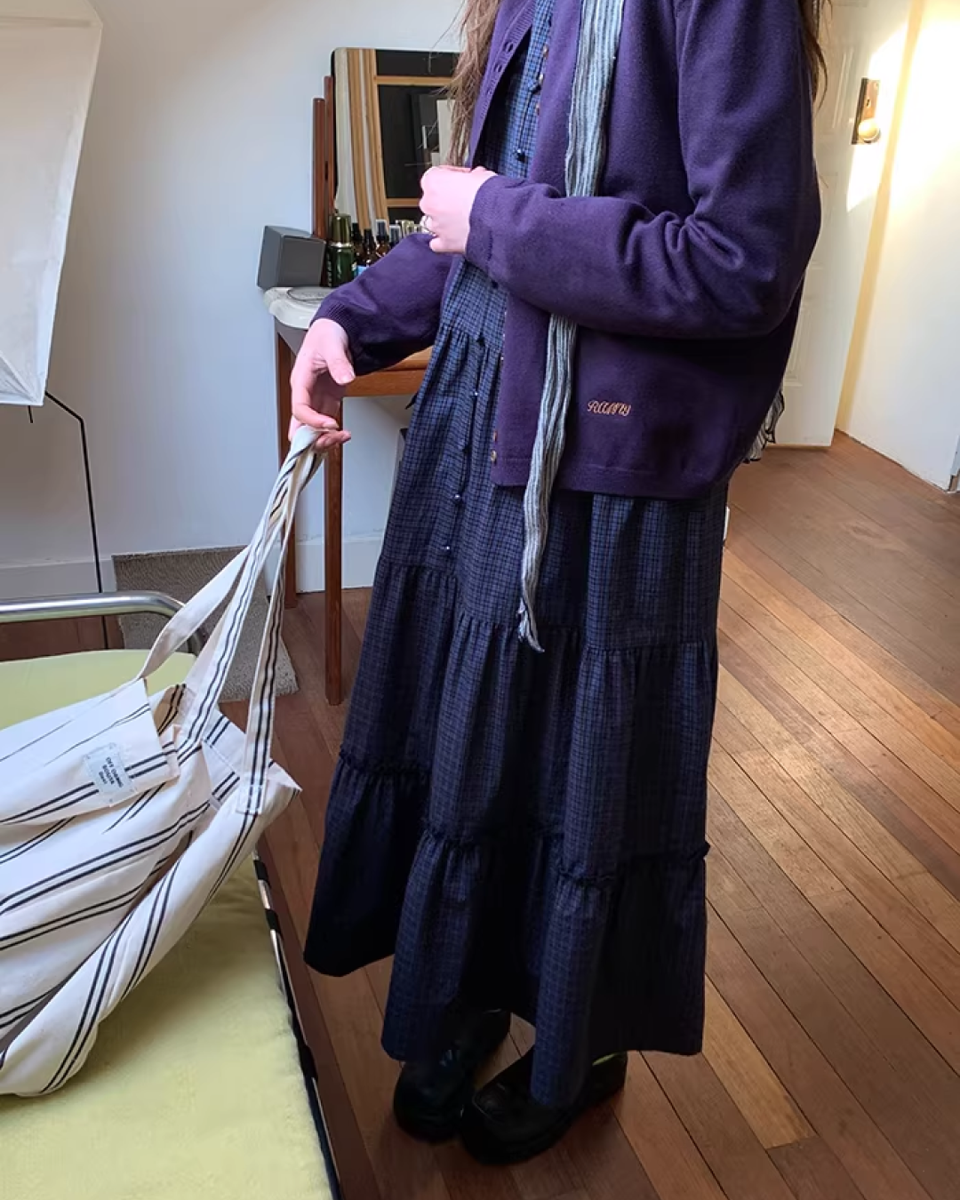 Color Accent Button Cardigan BU0116