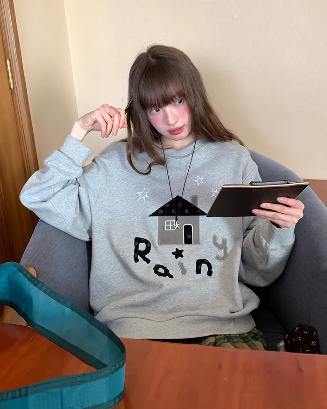 Front Print Sweatshirt  BU0123