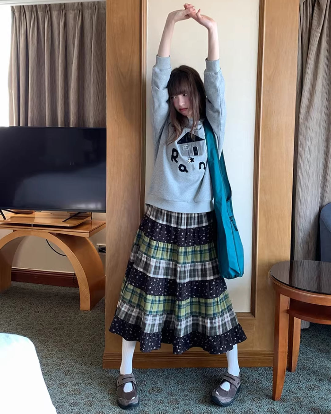 Front Print Sweatshirt  BU0123