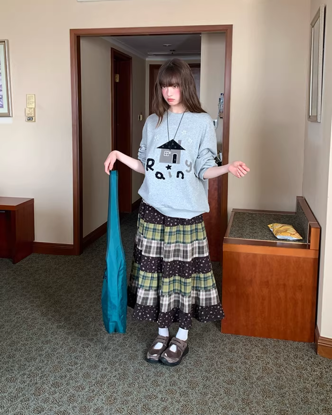 Front Print Sweatshirt  BU0123