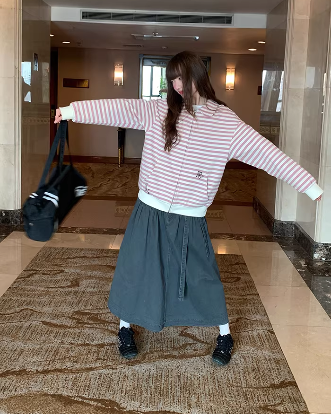 Border Zip Sweatshirt  BU0124