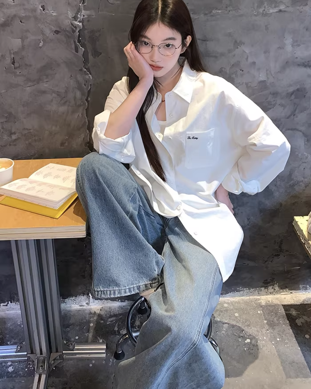 Back Pocket Design Denim Pants  BU0130