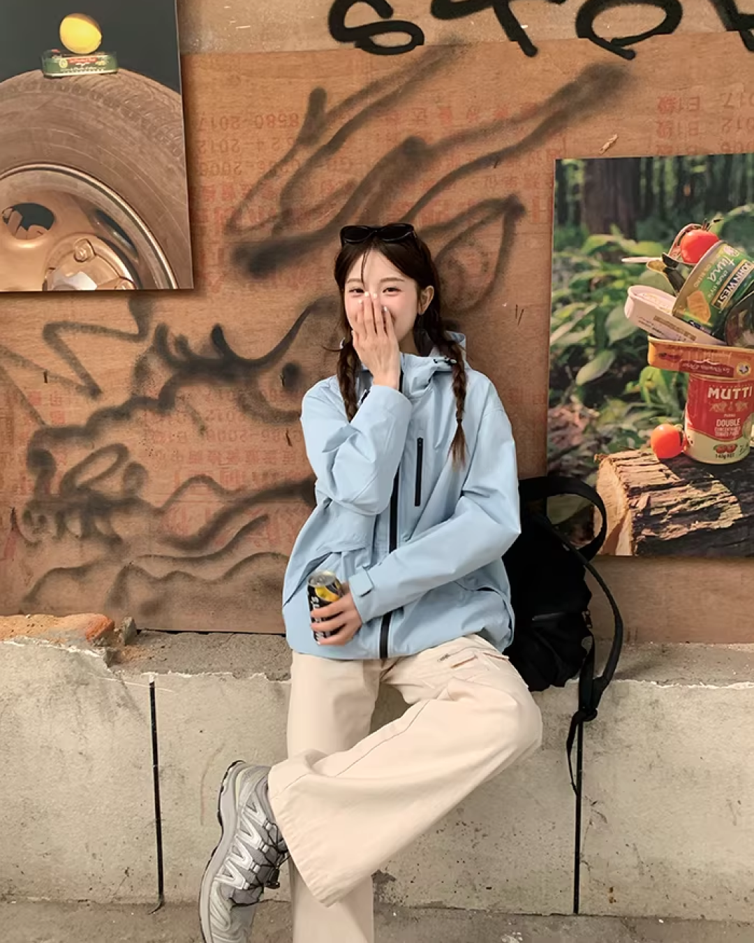 Nylon Windploof Drawstring Jacket BU0138