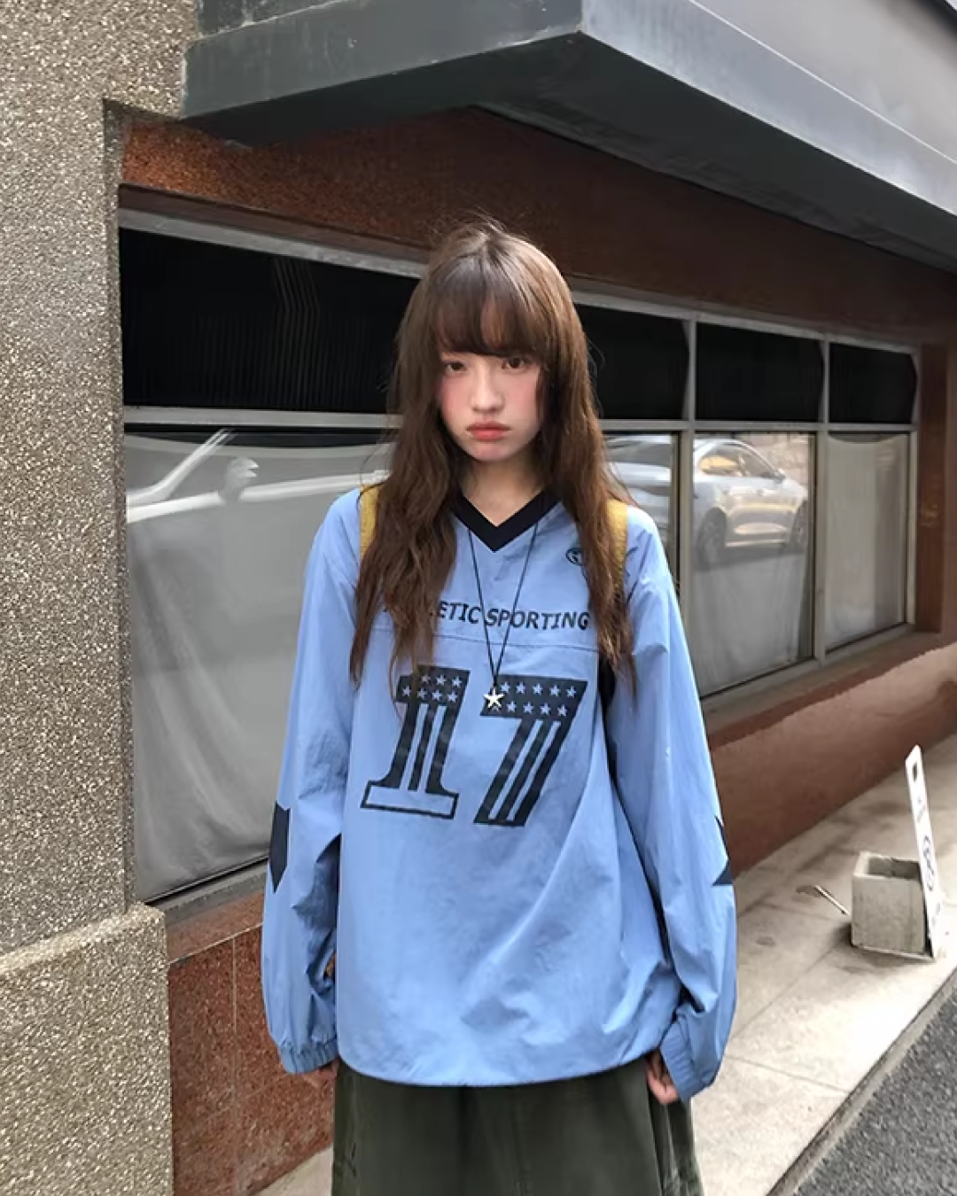 Nylon Print V-neck Shirt BU0142