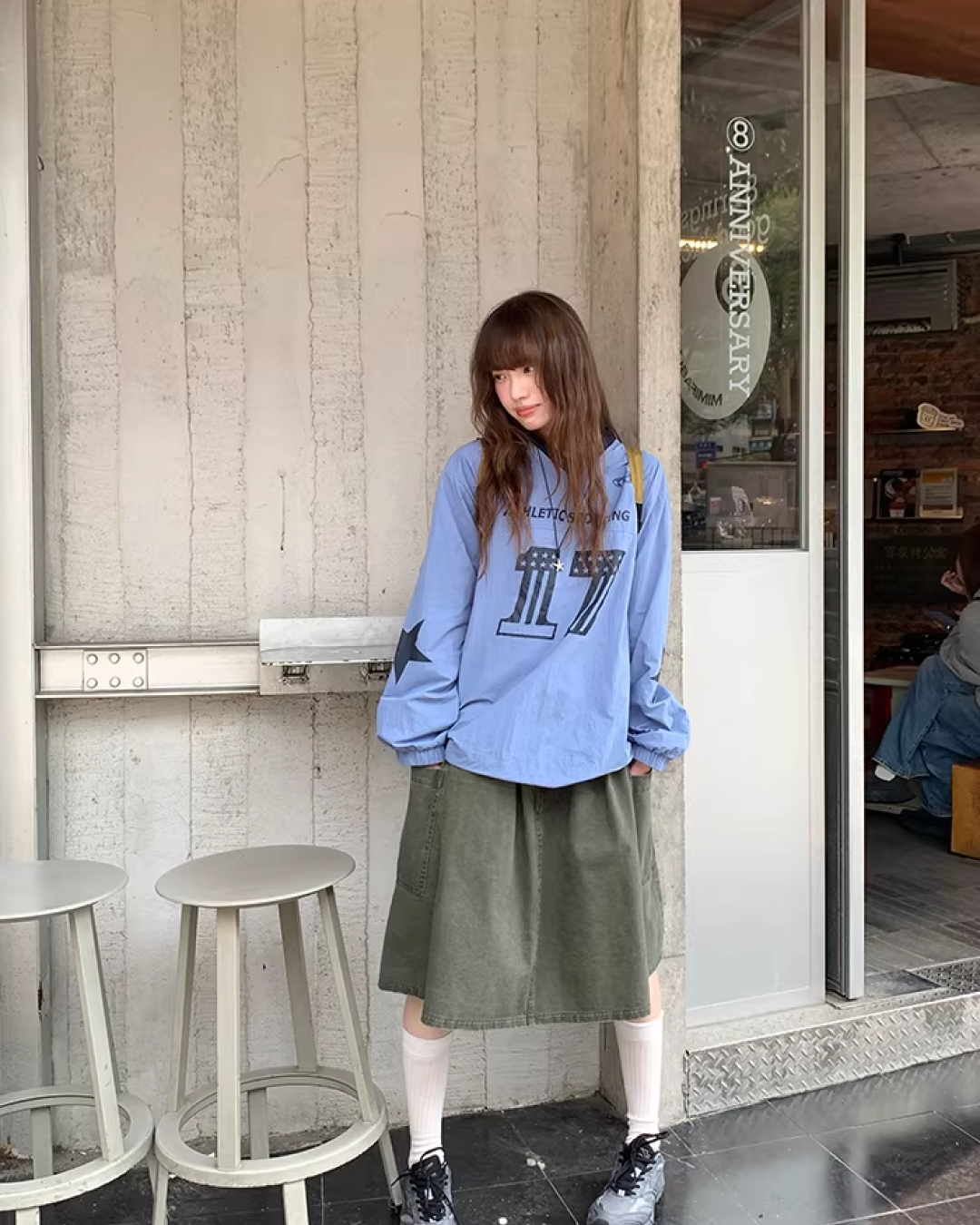 Nylon Print V-neck Shirt BU0142