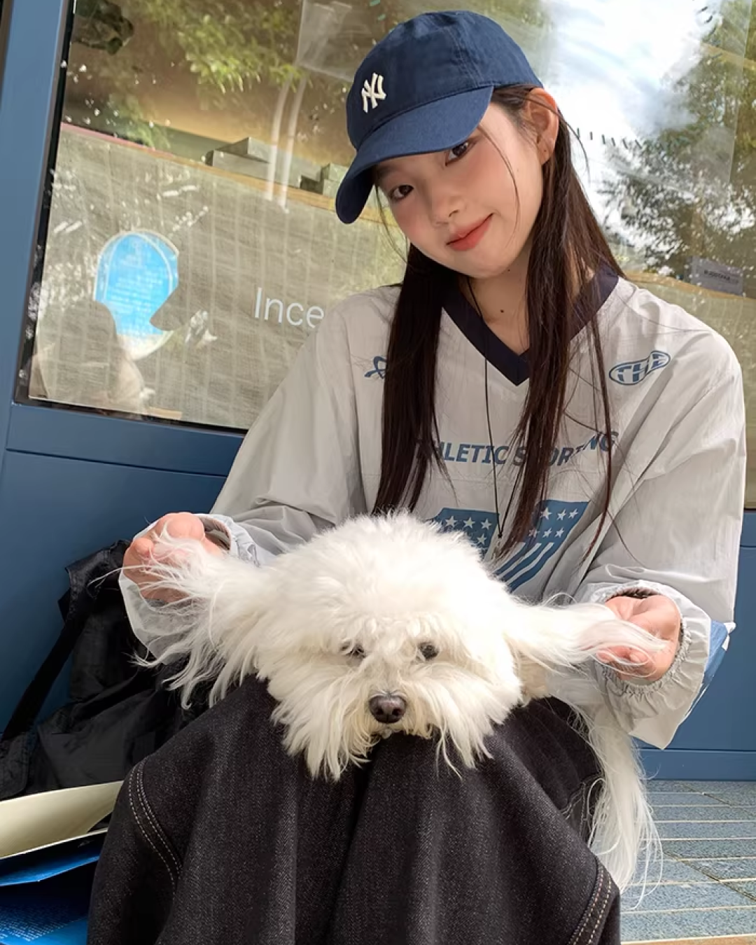 Nylon Print V-neck Shirt BU0142