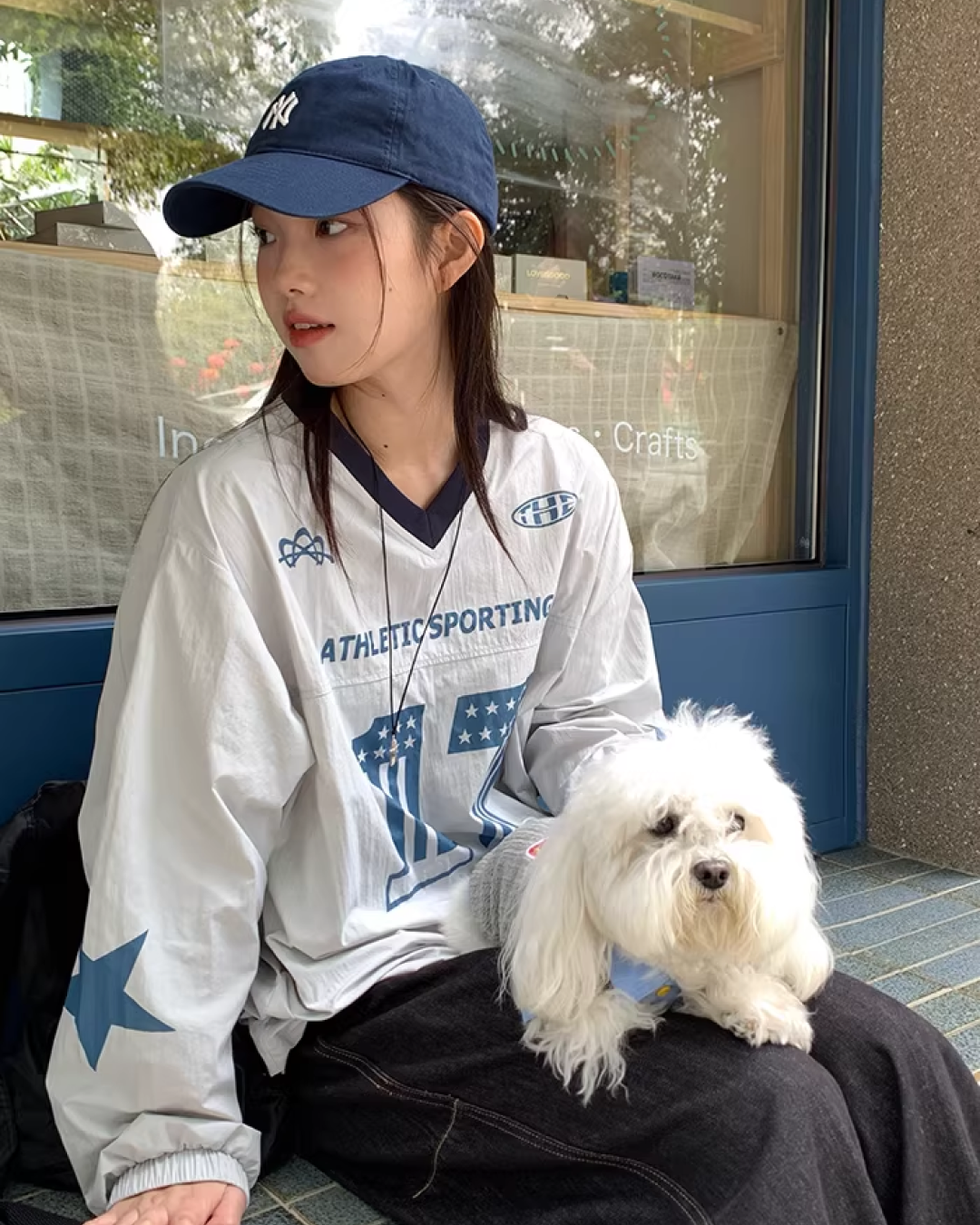 Nylon Print V-neck Shirt BU0142