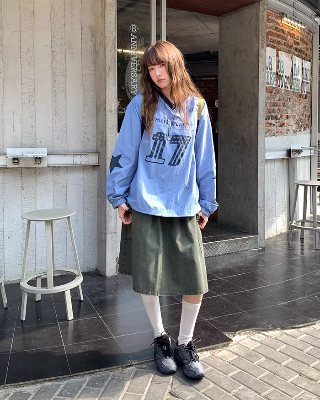 Nylon Print V-neck Shirt BU0142