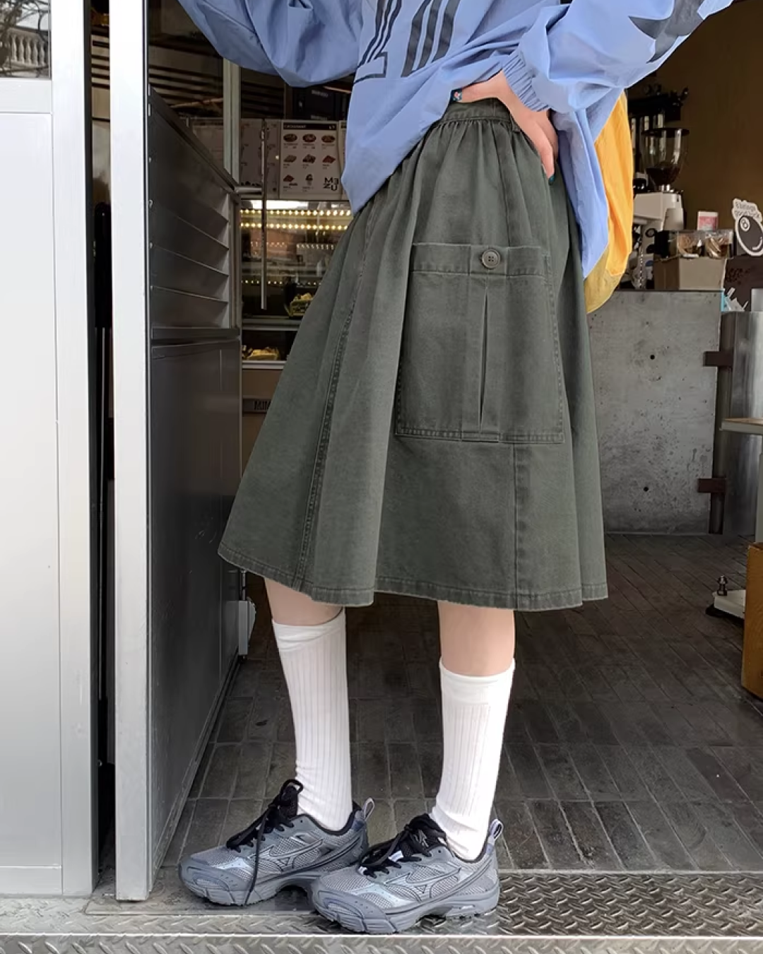 Side Pocket Middle Skirt  BU0157